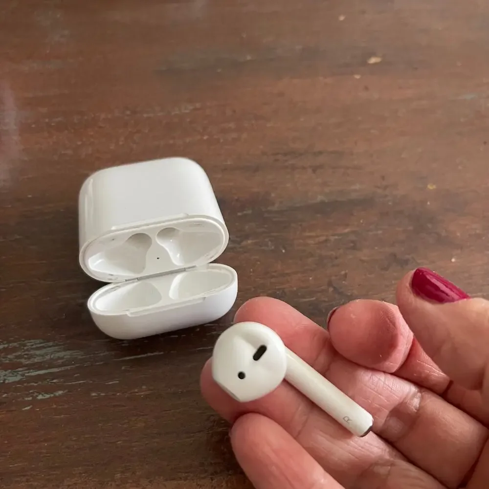 PARTS ONLY Apple AirPods and Charging Cases Mixed Lot